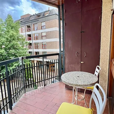 Centrum Apartment Jaca
